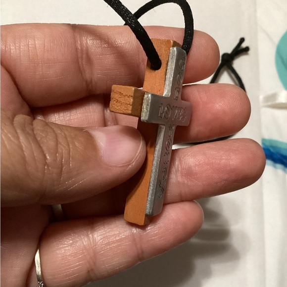 EUC set of two‎ cross necklaces with cords - #176 - Picture 4 of 13